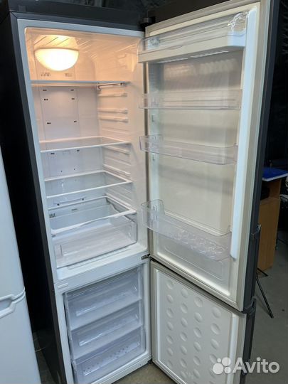 Холодильник samsung no frost 200см
