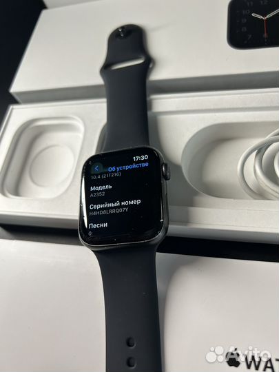 Apple Watch SE 44 mm
