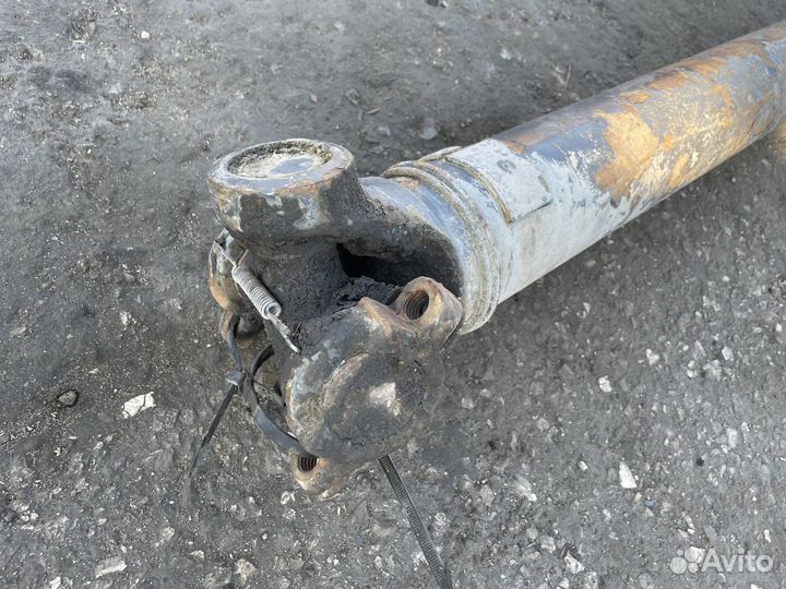 1800138 Карданный вал L1040 mm P460 от