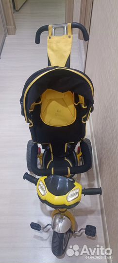 Детский трехколесный велосипед бу