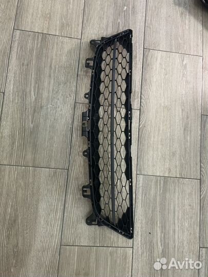 Нижняя решетка Бампера mazda 6 gh