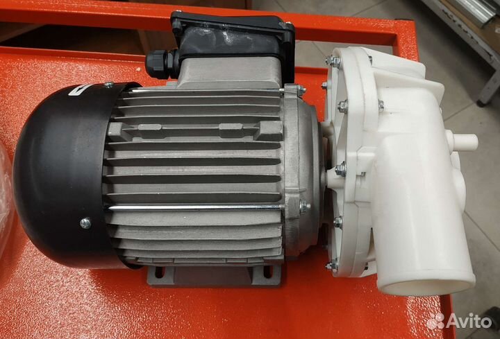 Помпа HP 1.5 для LC900 Comenda 100797