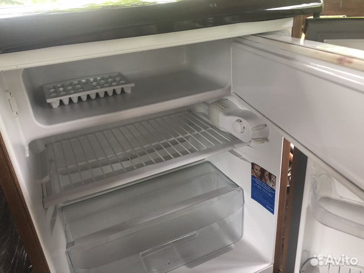 Мини холодильник Indesit mt08t