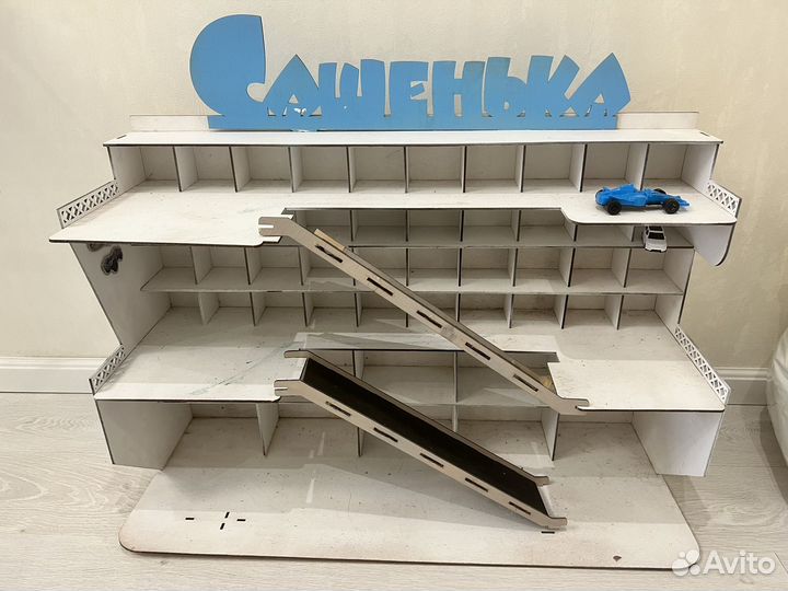 Гараж парковка для игрушечных машин