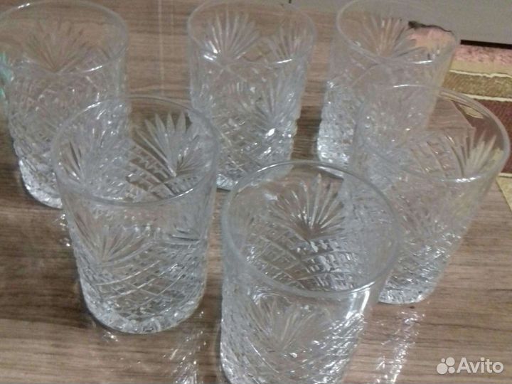 Стаканы- хрусталь,стекло. Стопки, стекло