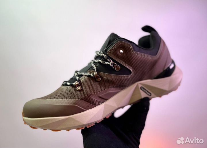 Кроссовки Columbia долговечные