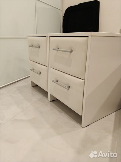 Тумбочка прикроватная Ormatek