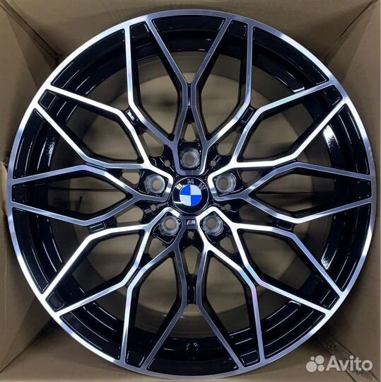 Диски на BMW бмв 7 серии G11 R18