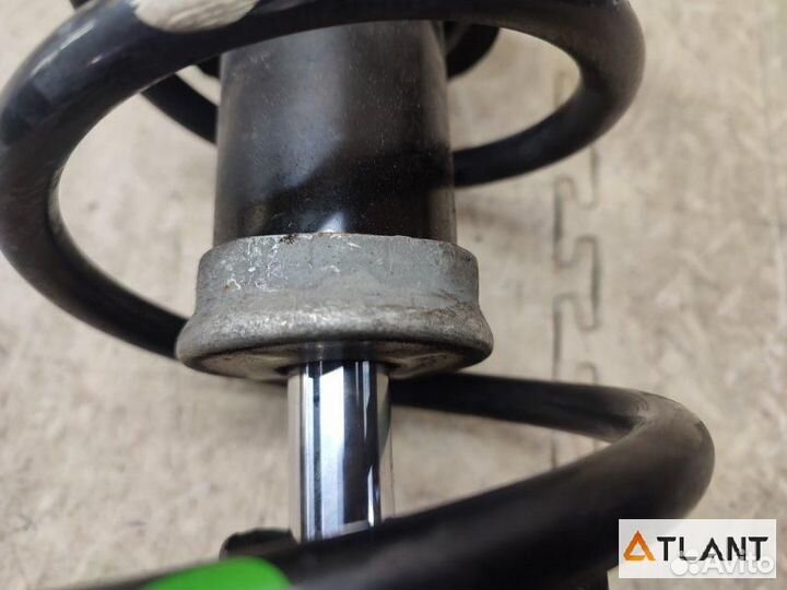 Стойка передняя левая nissan note