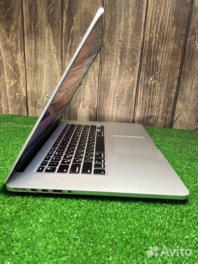 Apple MacBook Pro 15 2014 i7/GT 750