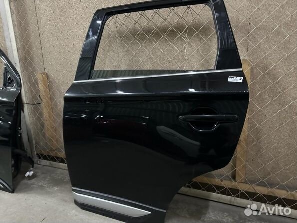 Задняя левая дверь Mitsubishi Outlander 3 GF рест