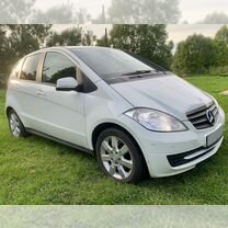 Mercedes-Benz A-класс 1.7 CVT, 2011, 209 000 км, с пробегом, цена 950 000 руб.