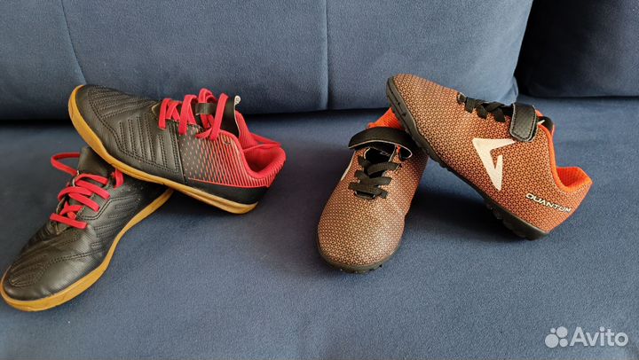 Детские футбольные бутсы