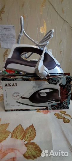 Утюг с парогенератором Акай