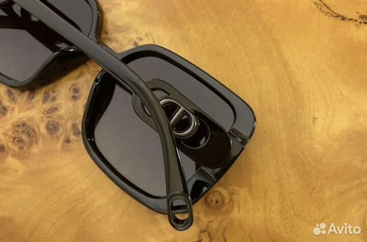 Солнцезащитные очки christian dior