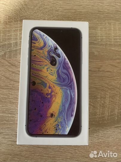 iPhone Xs, 64 ГБ