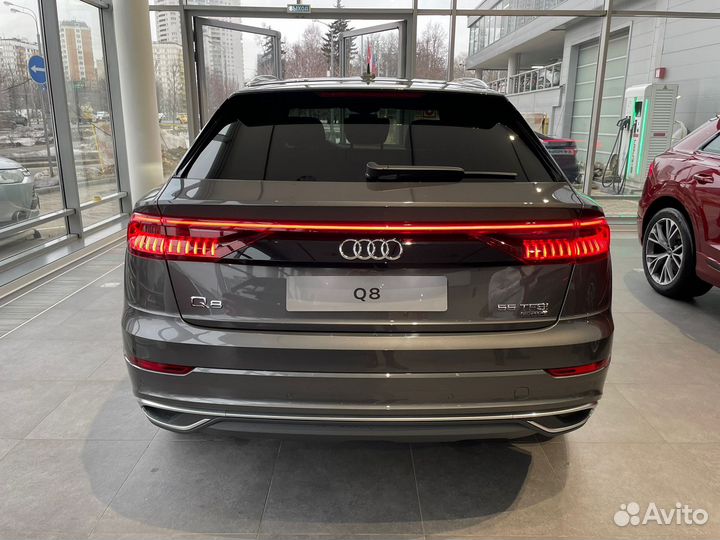 Audi Q8 3.0 AT, 2023