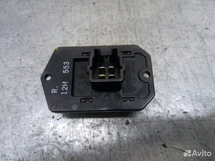 Резистор отопителя Dodge Caliber хетчбэк 2.0L I4