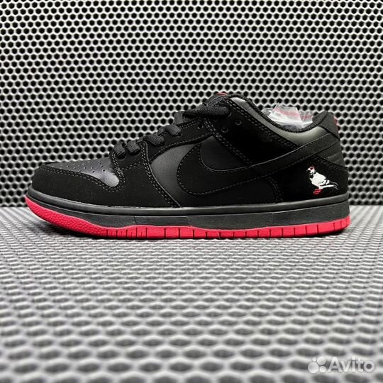 Кроссовки Nike x Dunk Low Pro SB 'Black Pigeon'