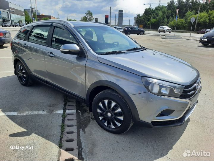 LADA Vesta Cross 1.8 МТ, 2018, 127 000 км