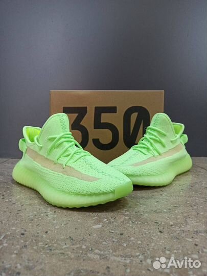 Кроссовки Adidas Yeezy boost 500