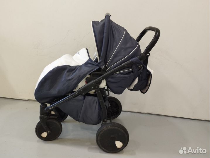 Детская коляска Zippi