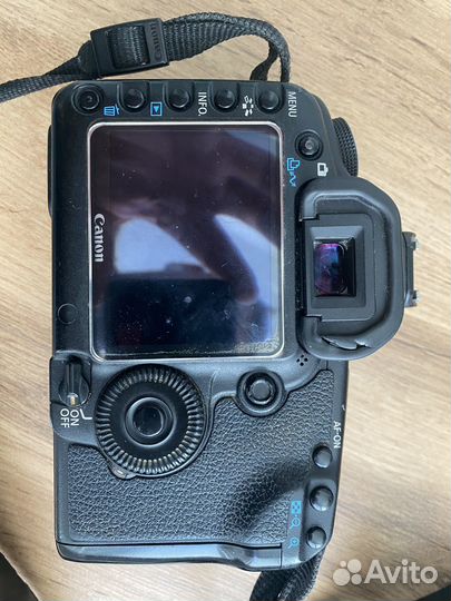 Зеркальный фотоаппарат canon 5D mark ii