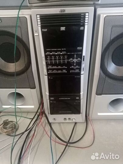 Музыкальный центр