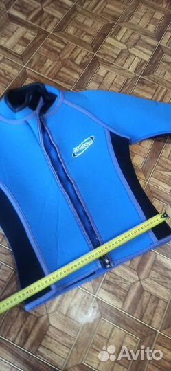 Куртка из неопрена