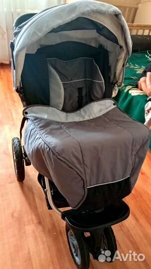 Прогулочная коляска