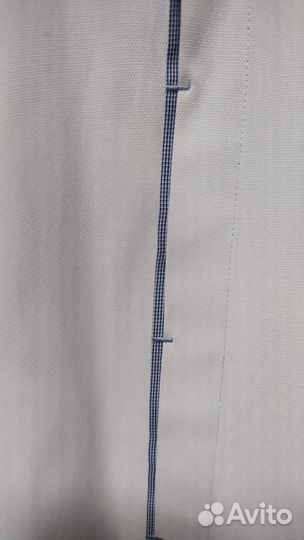 Продаю белую рубашку для мальчика