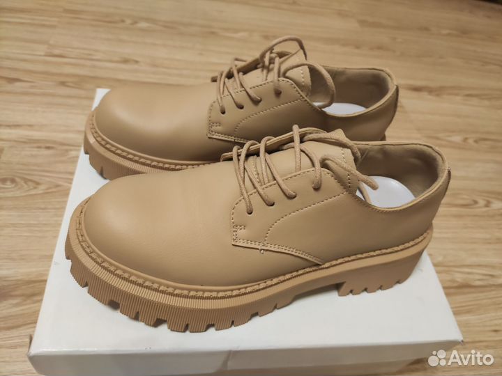 Ботинки женские демисезонные 37 размер