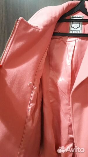 Продам пальто бу размер 40-42 рост 146-152