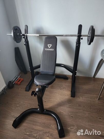 Скамья для жима со стойками и штангой бу