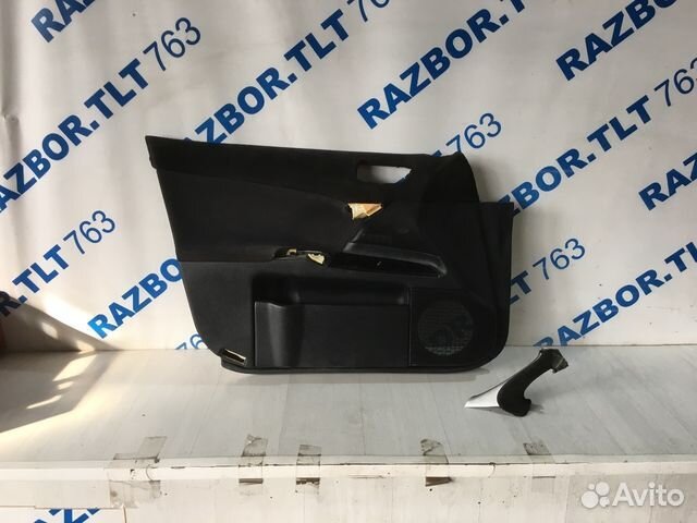Обивка передней двери лев. lexus IS350 3.5 ат седа