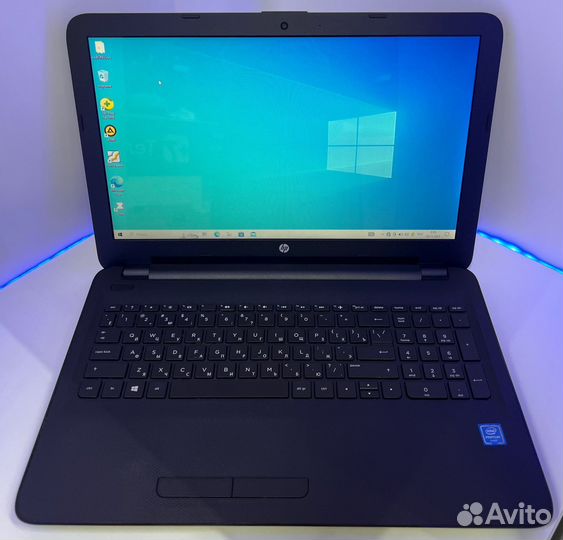 Ноутбук HP 15-ac679ur