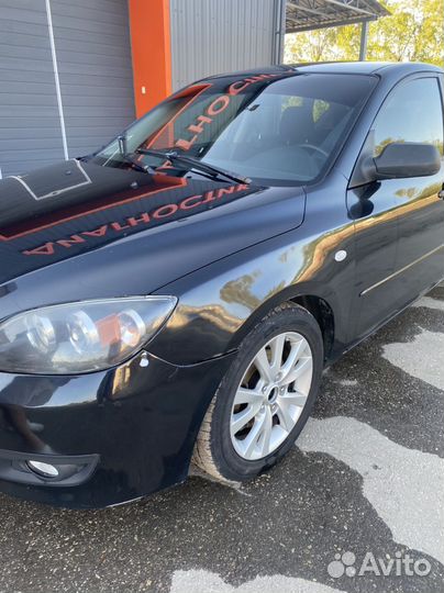 Mazda 3 1.6 МТ, 2006, 293 121 км