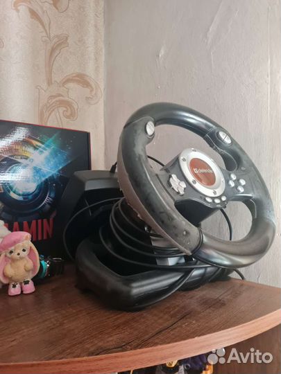 Игровой руль с педалями для пк