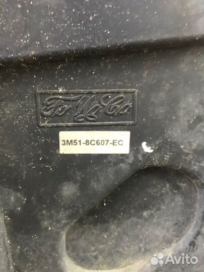 Вентилятор радиатора Ford Focus 2 hwda