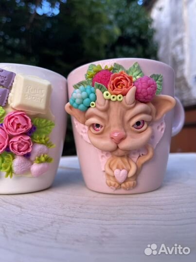 Кружка с декором из полимерной глины