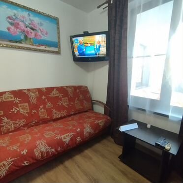 Комната 16 м² в > 9-к., 1/2 эт.