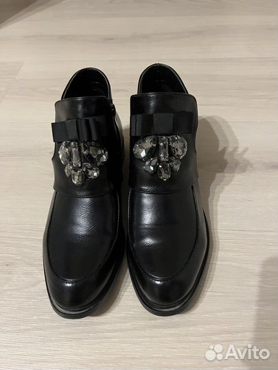 Ботинки женские 38 размера