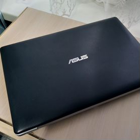 Ноутбук asus