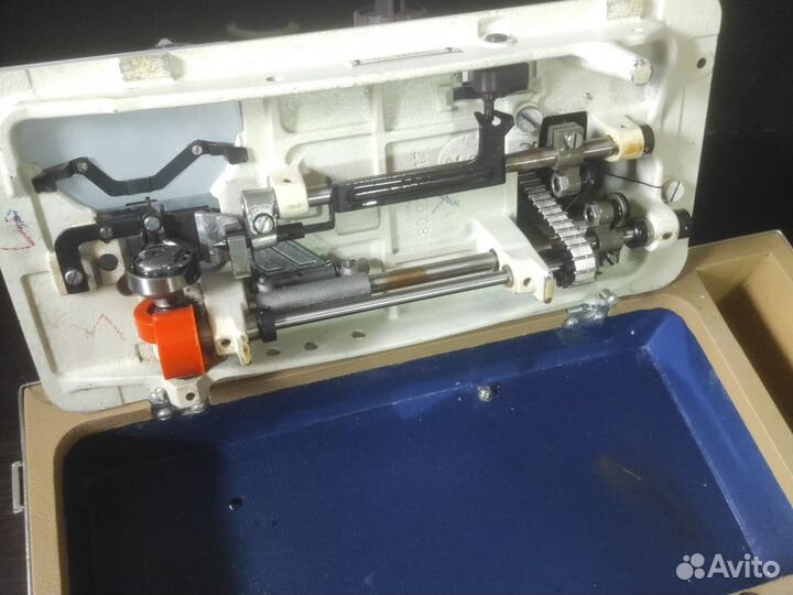 Швейная машина veritas 8014 43