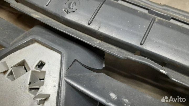 Решетка радиатора Лада Ларгус/Ларгус Кросс