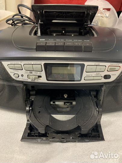 Магнитофон Panasonic
