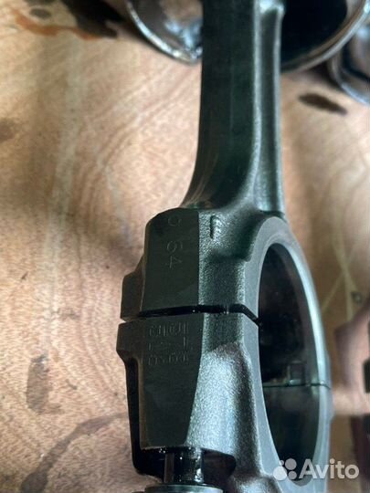 Поршень Шатун Hiace Hilux Fortuner Dyna 2KD 2kdftv