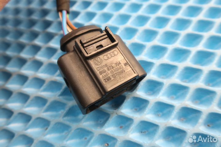 Разъем vag 8K0973704