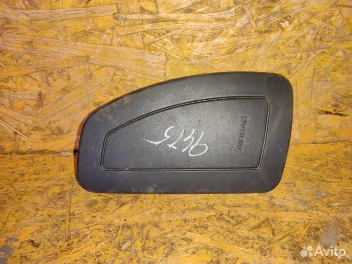 Накладка в торпедо Peugeot Partner B9 DV6 9HZ 2010