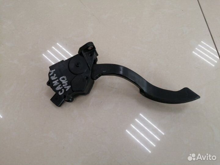 Педаль газа Toyota Camry XV40 2azfe 2007